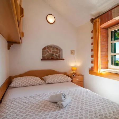 Pet Friendly In Prázdninový dům Selca (Brac)