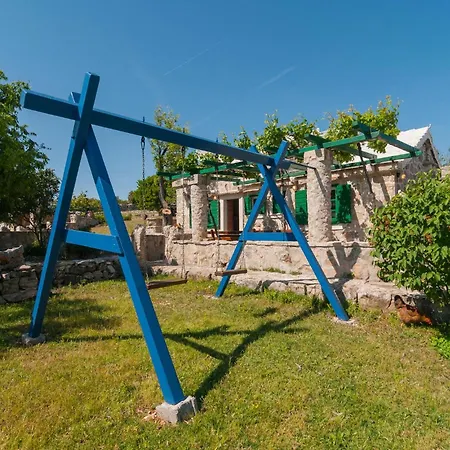 2 Bedroom In *